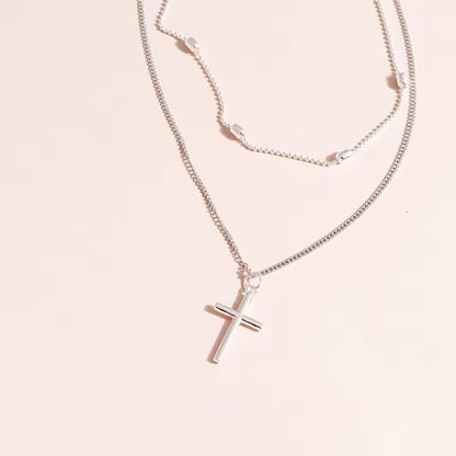 Colar Duplo com Pingente de Cruz – Dourado e Prateado